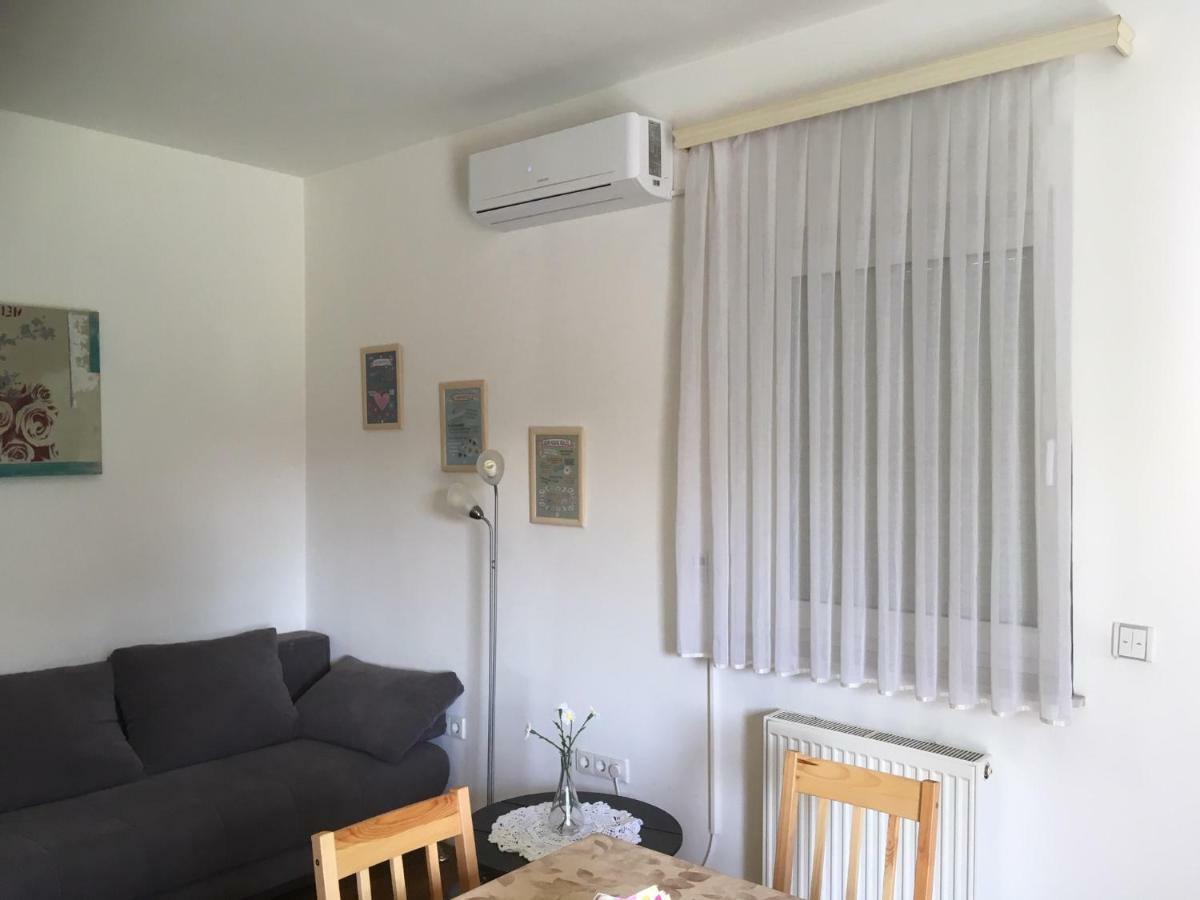 Hisa Marjetica Appartement Maribor Buitenkant foto